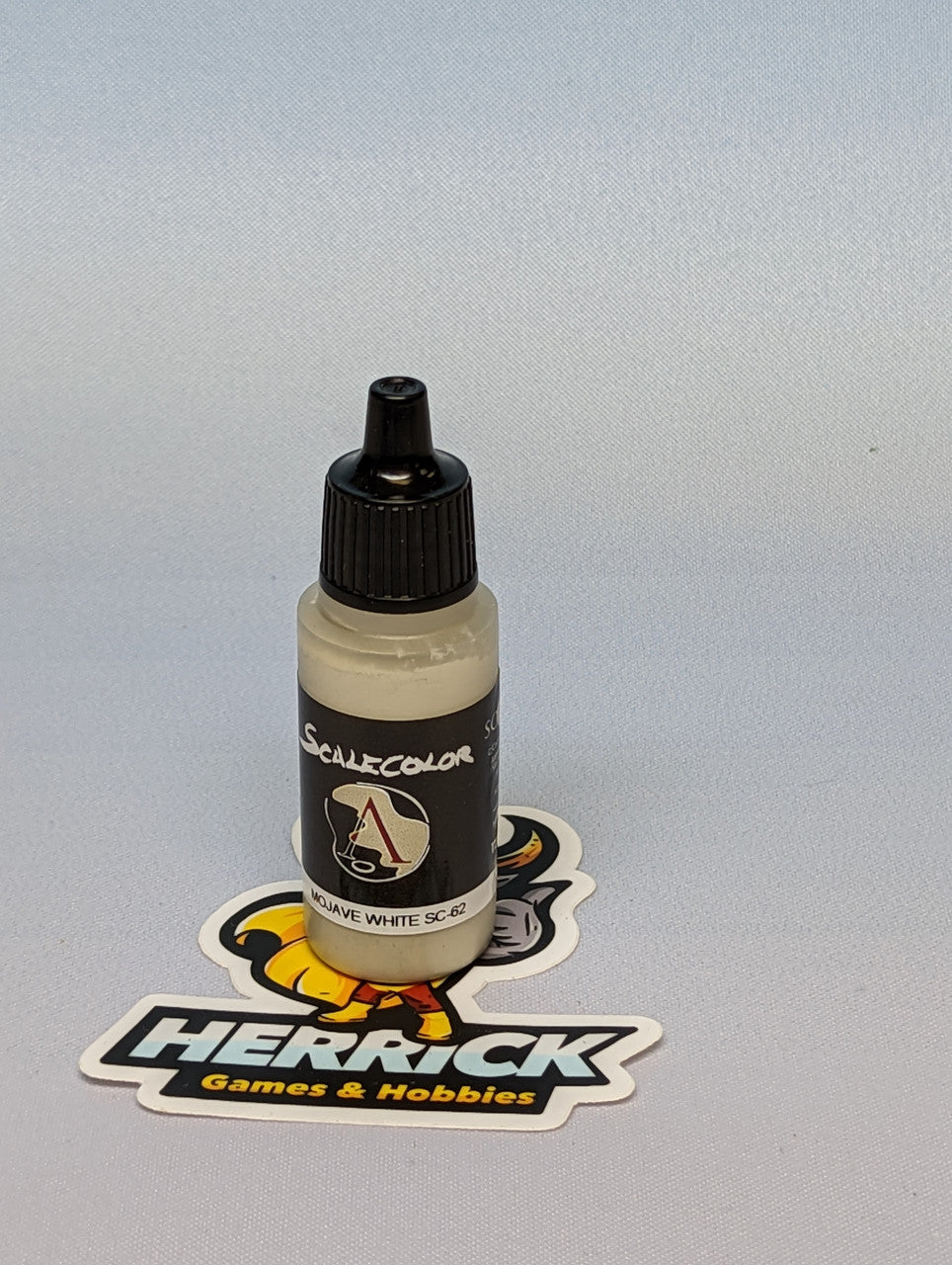 Scale75: Mojave White