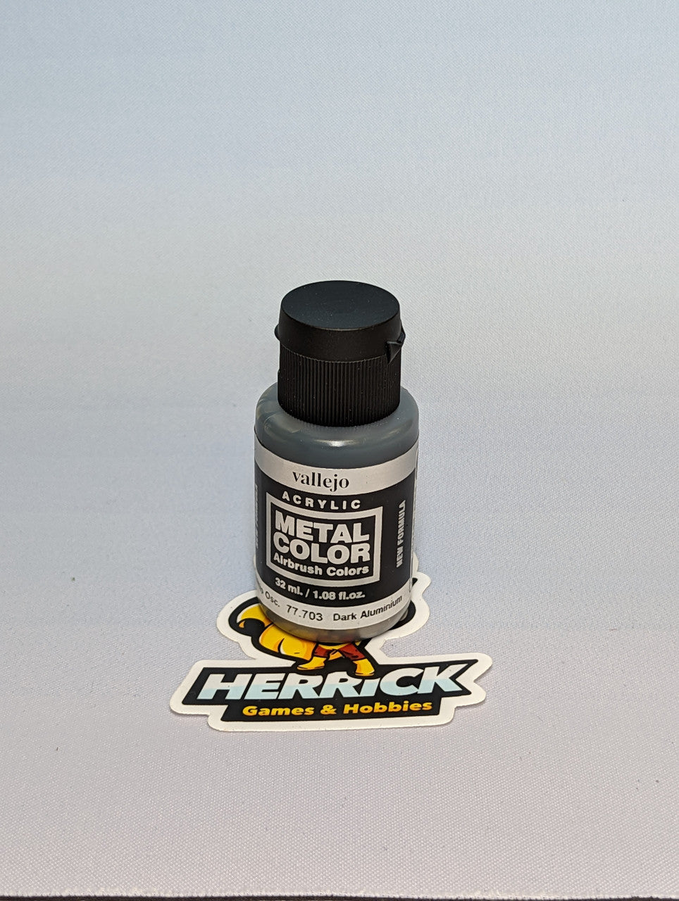Vallejo: 32ml Bottle Dark Aluminum Metal Color