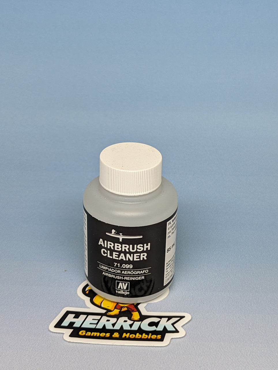 Vallejo: 85ml Bottle Airbrush Cleaner