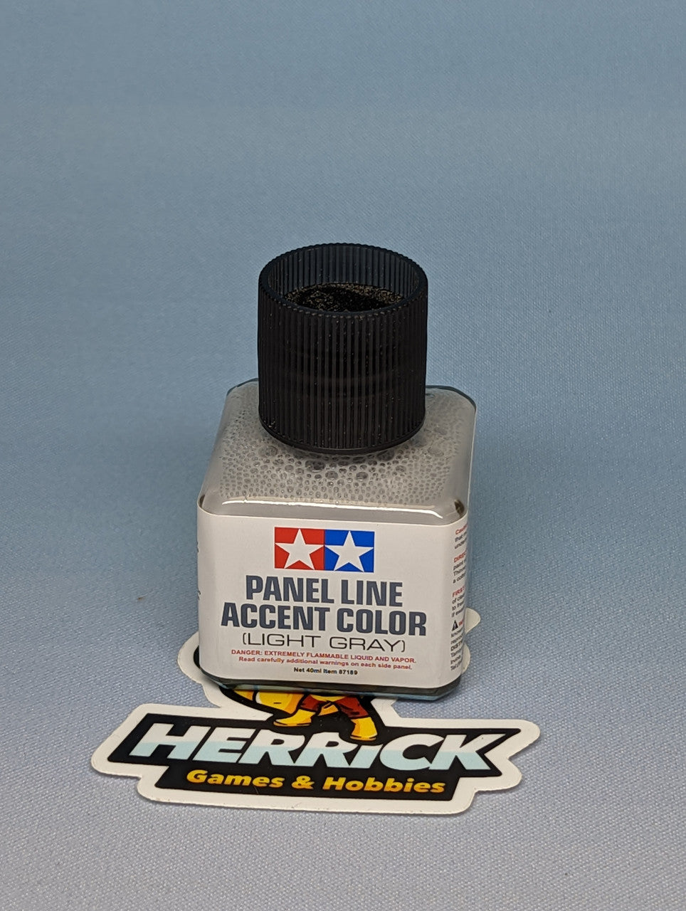 Tamiya: Light Gray Panel Line Accent Color (40ml Bottle)