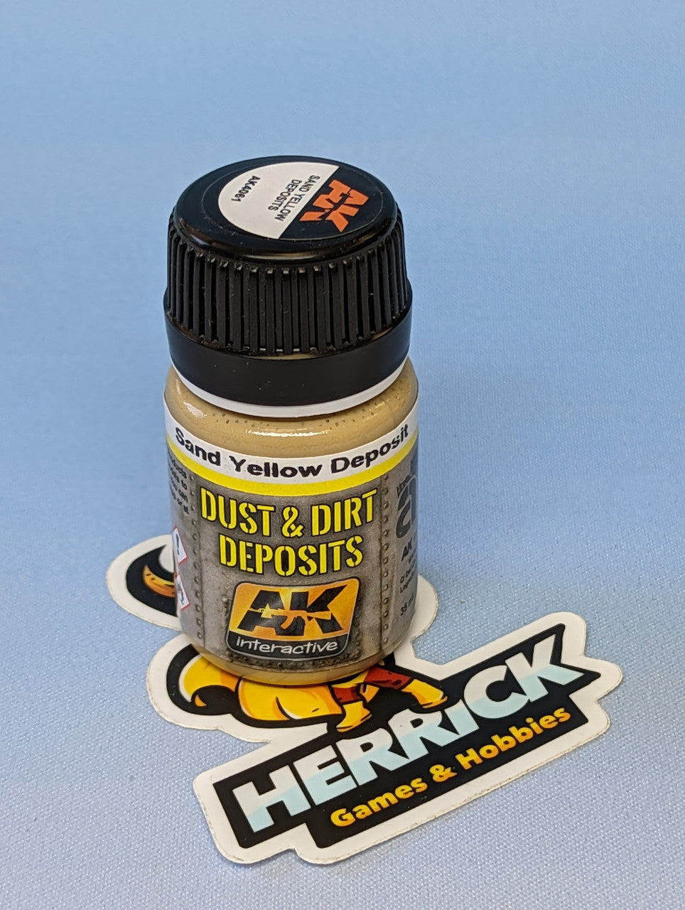 AK Interactive: Dust & Deposit Sand Yellow Enamel Paint 35ml Bottle