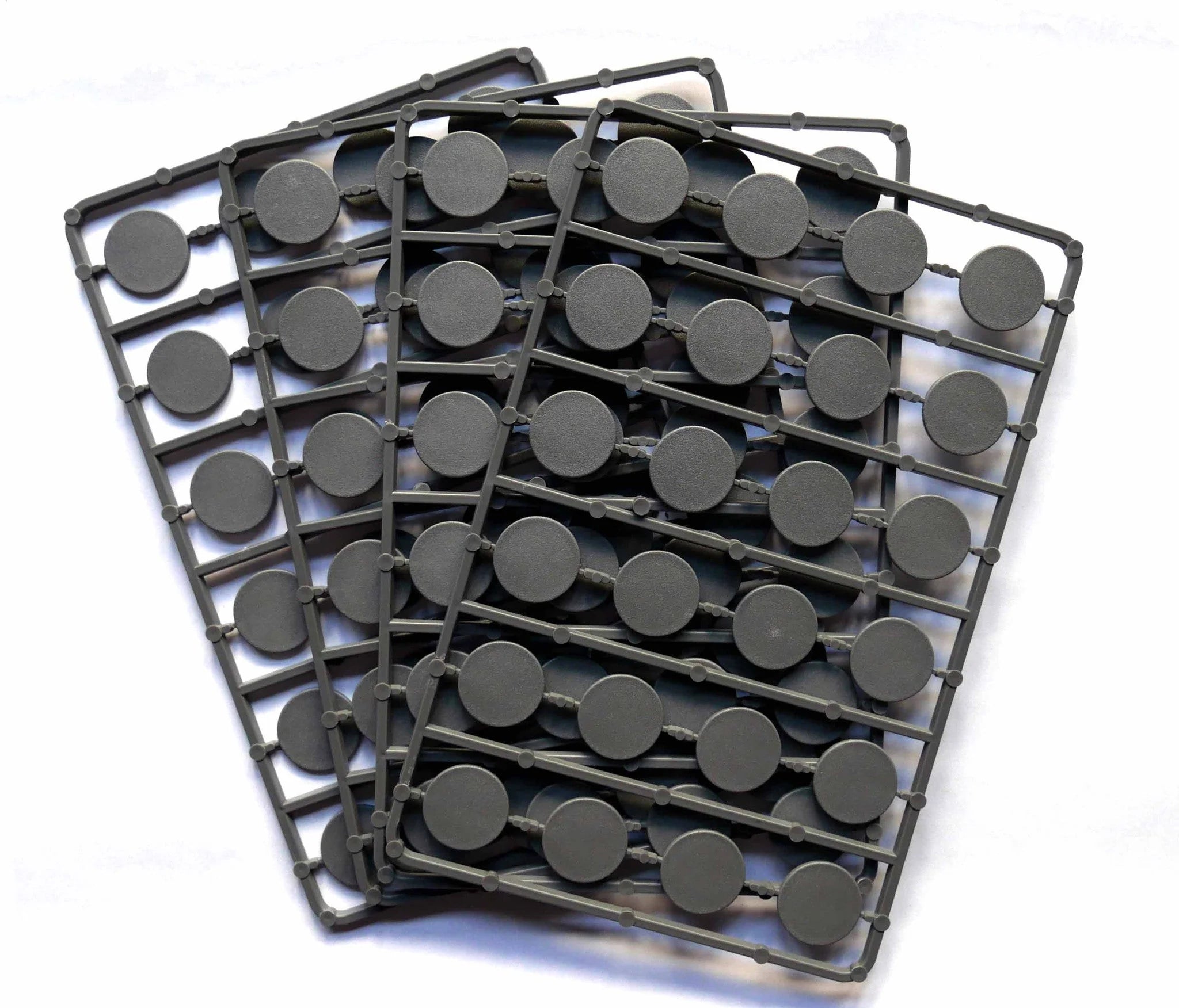 Victrix Limited: 25mm Round Plastic Bases (96 bases)