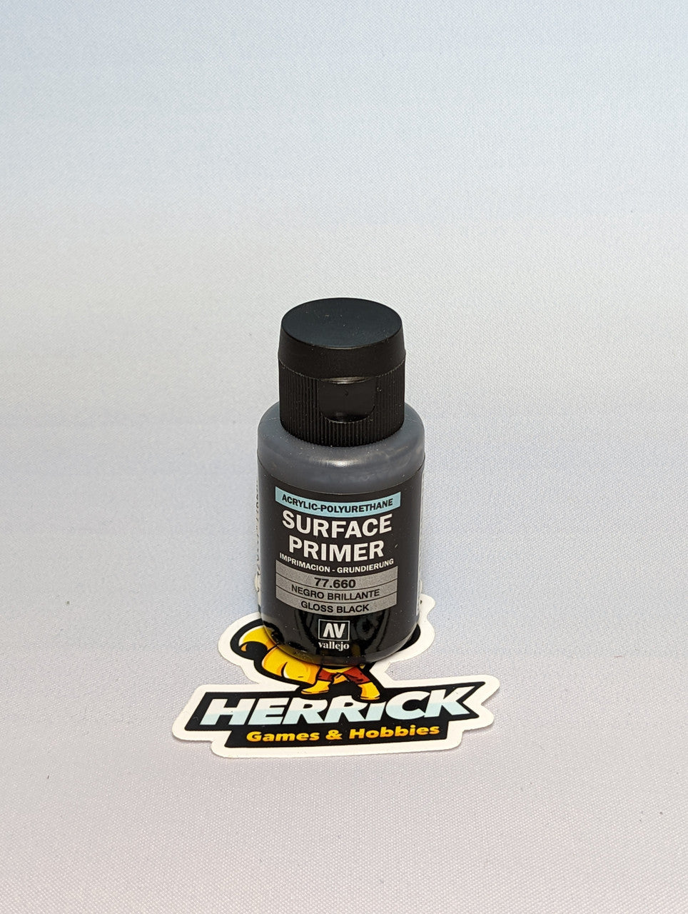 Vallejo: 32ml Bottle Gloss Black Surface Primer