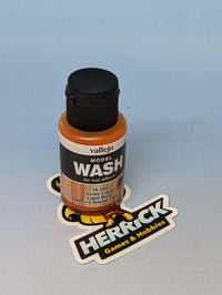 Thumbnail for Vallejo: 35ml Bottle Light Rust Model Wash
