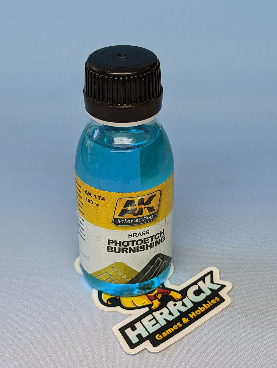 AK Interactive: Brass Photo-Etch Burnishing Fluid 100ml Bottle
